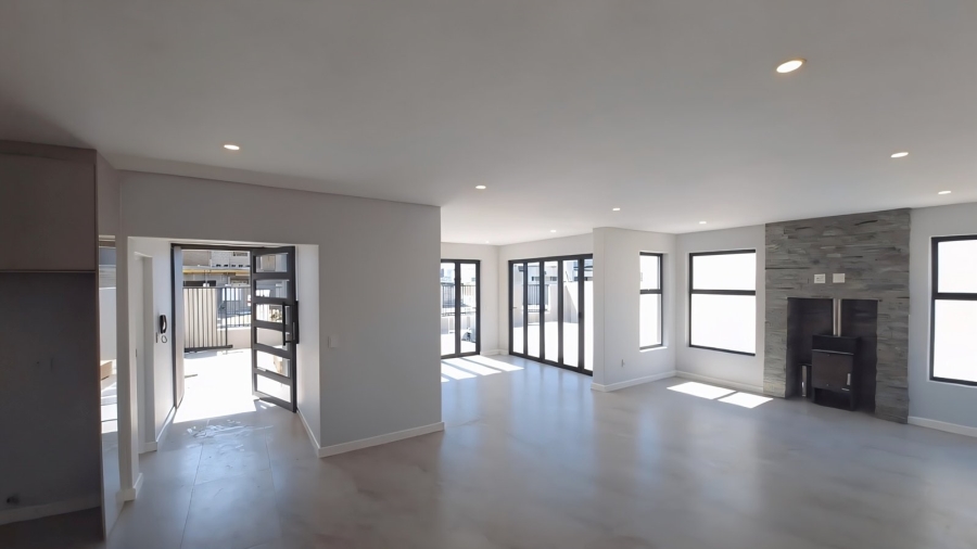 4 Bedroom Property for Sale in Sandown Western Cape